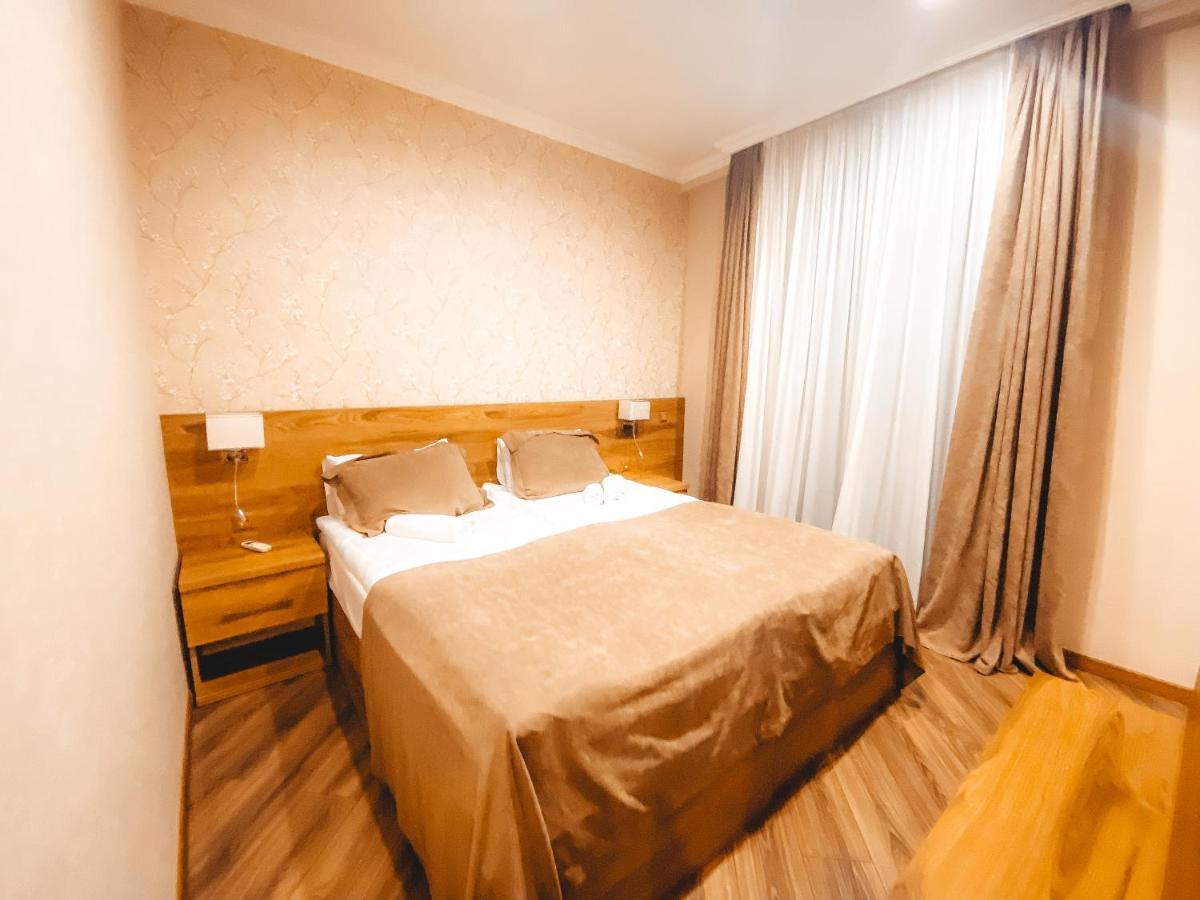 Sunset Tbilisi Luxury Aparthotel Ngoại thất bức ảnh
