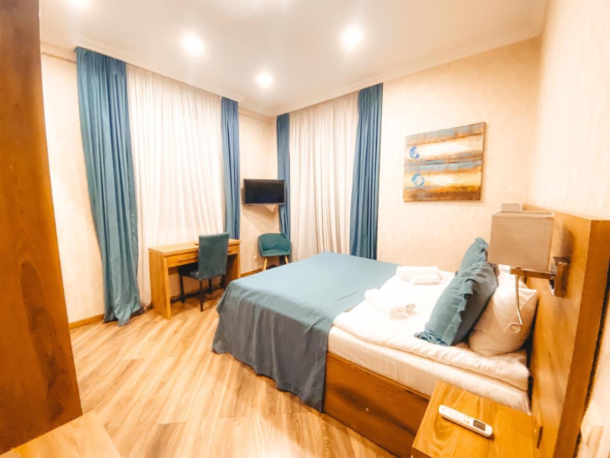 Sunset Tbilisi Luxury Aparthotel Ngoại thất bức ảnh