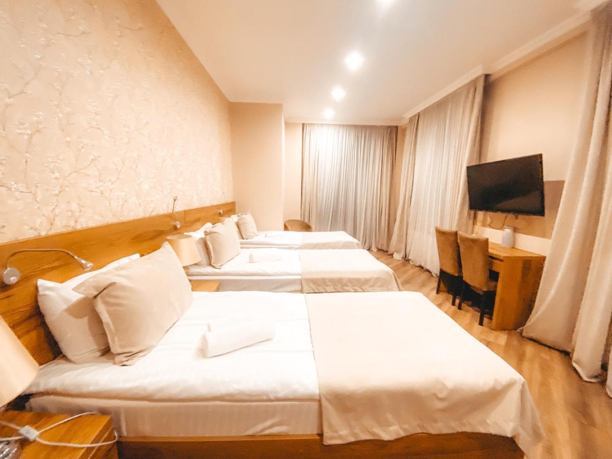 Sunset Tbilisi Luxury Aparthotel Ngoại thất bức ảnh