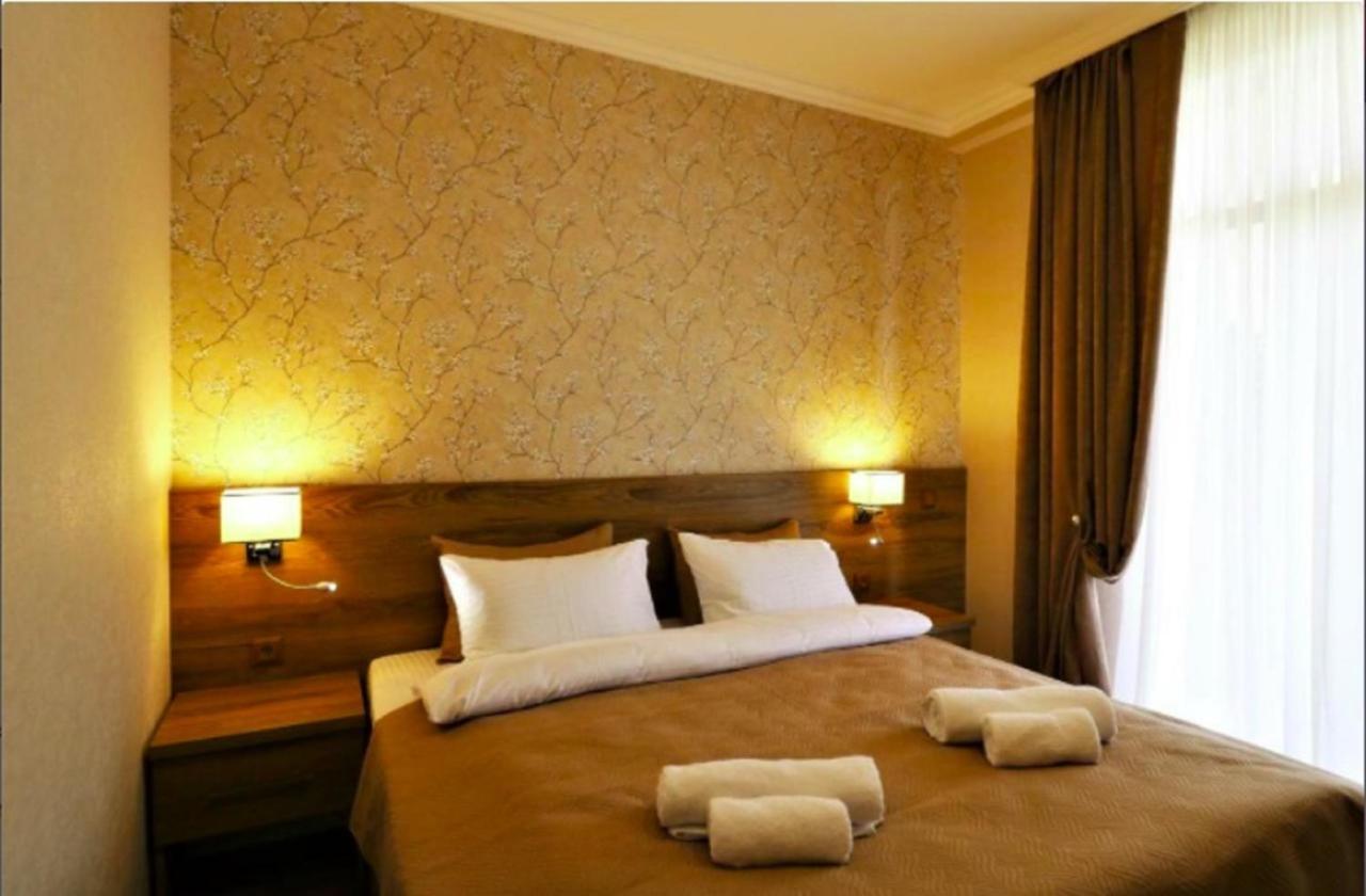 Sunset Tbilisi Luxury Aparthotel Ngoại thất bức ảnh
