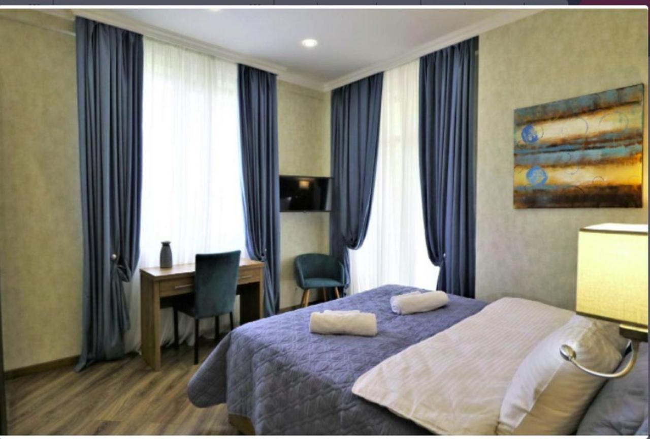 Sunset Tbilisi Luxury Aparthotel Ngoại thất bức ảnh