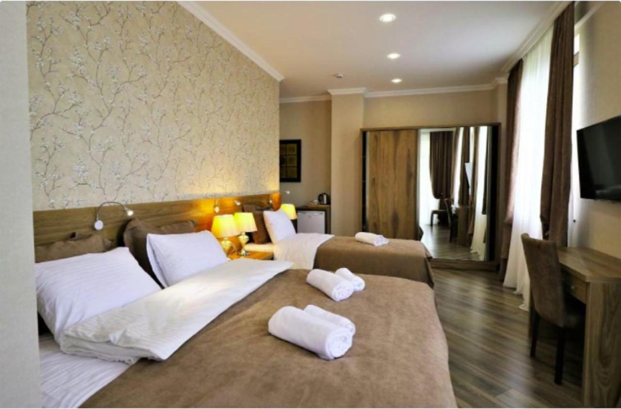 Sunset Tbilisi Luxury Aparthotel Ngoại thất bức ảnh